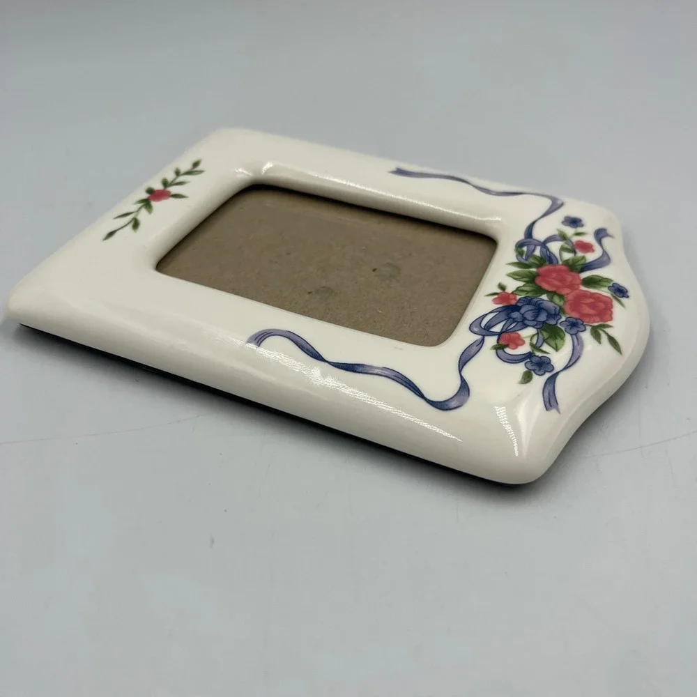 Vintage Ceramic Picture Frame White Floral Ribbon Small Tabletop Excellent